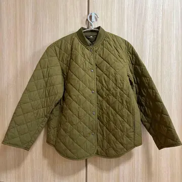 올리브색 퀼팅 자켓 L 사이즈
