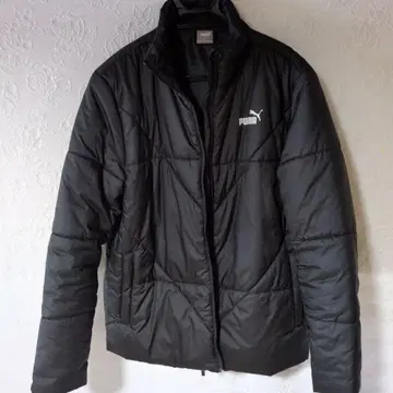 PUMA 블랙 퀼팅 자켓