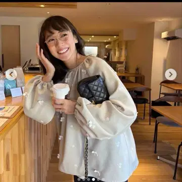 새상품 rosy monster flower couture tops