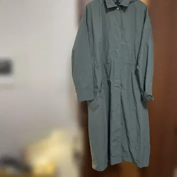 THE NORTH FACE 후드 부착 카키 코트