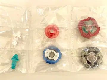 베이블레이드X 코발트 드레이크 9-60R 고트 태클 7-70T