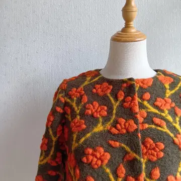 49AV. 준코 시마다 꽃무늬 노카라 자켓 팔부 소매 울 혼방