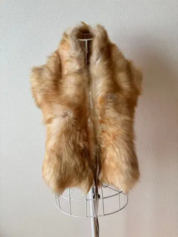 무스탕 퍼 숄 스톨 베이지 브라운 계열 복슬복슬