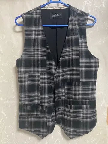 체크 무늬 슬리브리스 베스트