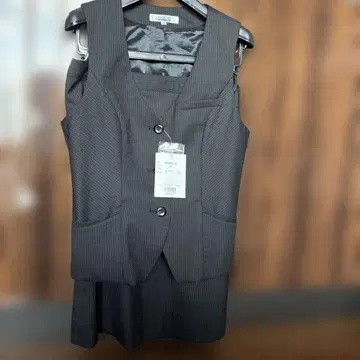 미사용 새상품 알파피아 사무복 베스트 스커트 세트