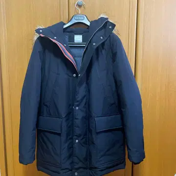 폴스미스 다운 자켓 M 사이즈