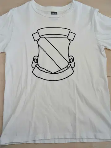 넘버나인 화이트 T셔츠 선화 엠블럼