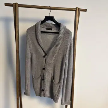 투모로우랜드 가디건