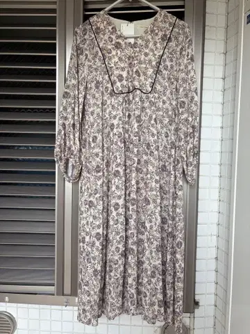 원피스 아두이트리스테스 로와지 질스튜어트 리버티 토카 새상품