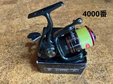 스피닝 릴 4000번 미사용 PE 라인 1호 포함