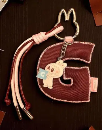 POP MART PIN FOR LOVE D 키링