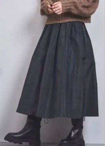 UNITED ARROWS 체크 타프타 플레어 스커트