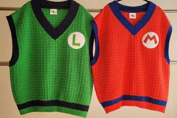루이지 마리오 캐릭터 스웨터 세트