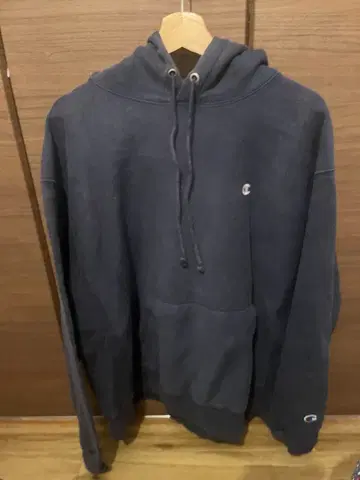 Champion 다크 블루 후드 부착 후드티