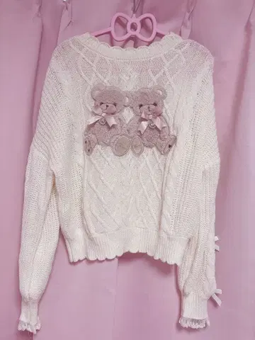 LIZLISA 트윈 베어 니트탑