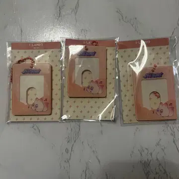 [ ISLAND2 ] 아크릴 홀더 키링 3개 세트 [ 미사용 새상품 ]