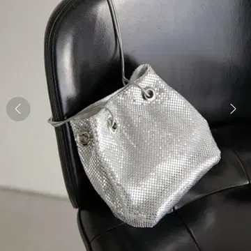 PAPILLONNER 실버 메쉬 파티 백