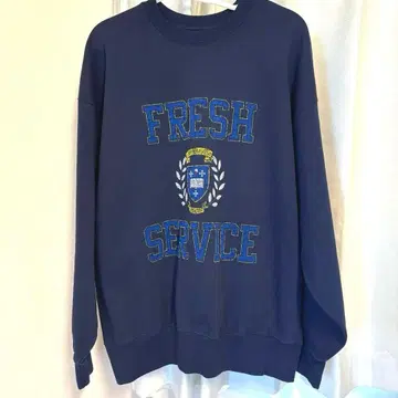 프레쉬 서비스 FreshService 라이트 온스 맨투맨 컬리지 네이비