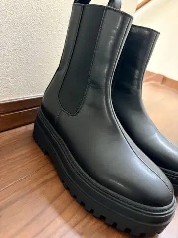 AZUL bymoussy 사이드 고어 부츠 블랙 통굽