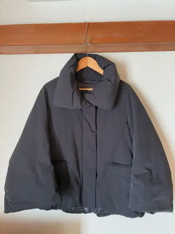 UNIQLO +J 유니클로 하이브리드 다운 자켓 L 사이즈 블랙