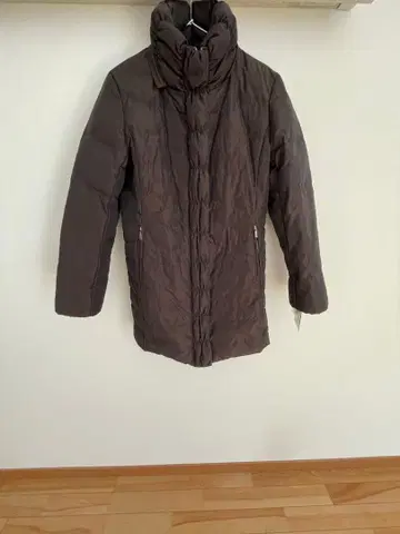 다운 자켓 사이즈 9 다크 브라운