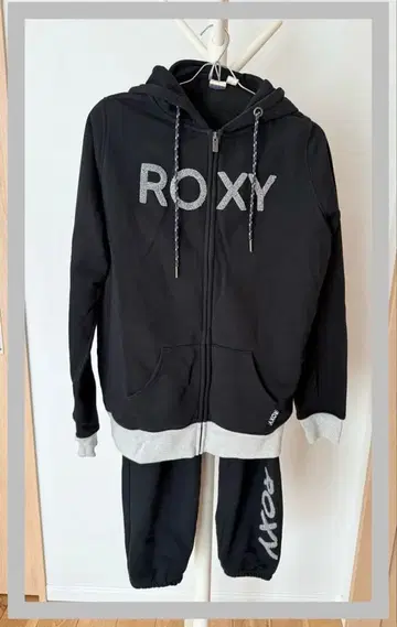 ROXY 풀 집업 후드티 블랙/그레이