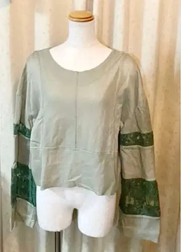 리하올 올리브색 레이스 소매 티셔츠