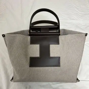 이아쿠치 토트 솔베 M