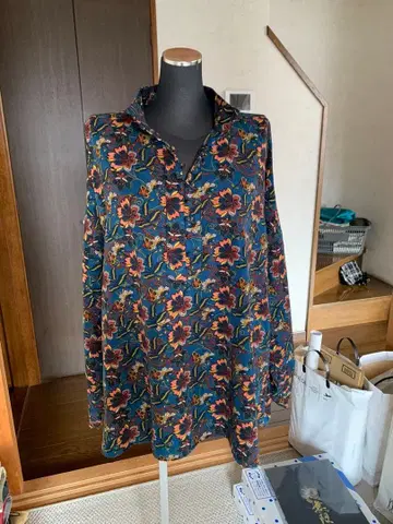 kt 안티카 블라우스 F 220g