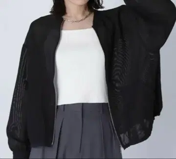 내추럴 뷰티 베이직 블랙 메쉬 블루종