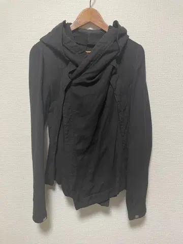 JULIUS 후드 부착 자켓 오일 가공