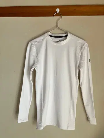 롱티 언더아머 따뜻한