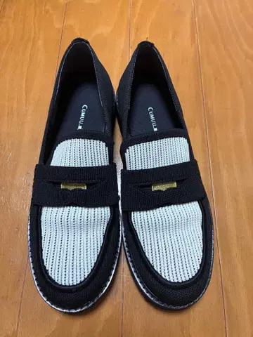 DIANA GC42818 크로니트 시로니트 24.5cm