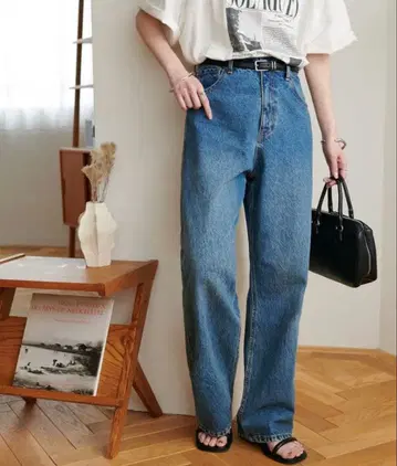 Discoat 빈티지 가공 데님 스트레이트 팬츠