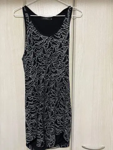 CIVARIZE 올 패턴 탱크탑 46 블랙