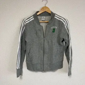 adidas 숏 기장 그레이 셋업 사이즈 M