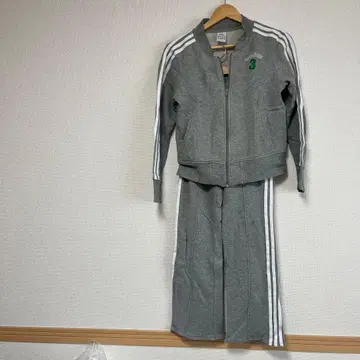 adidas 숏 기장 그레이 셋업 사이즈 M