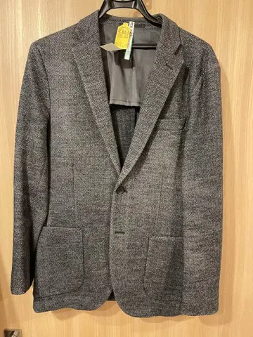[클리닝 완료] UNIQLO 헤링본 그레이 테일러드 자켓