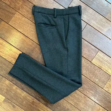 다크 그레이 울 혼방 슬랙스