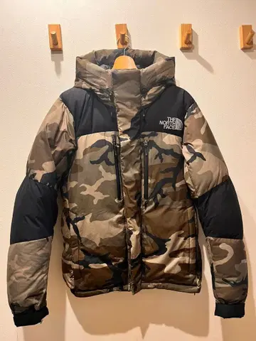 THE NORTH FACE 카모플라쥬 다운 자켓 L