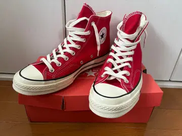 Chuck Taylor enamel red 27.5
