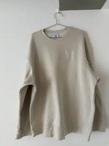 Y-3 베이지 맨투맨 L 사이즈