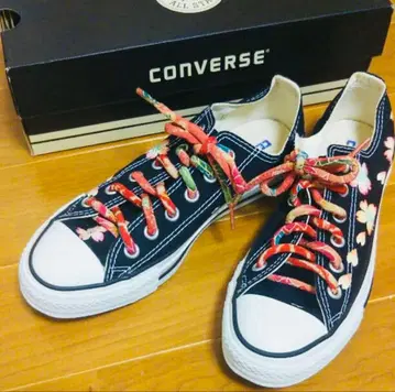 [ 미사용 새상품 ] 컨버스 스니커즈 일본풍 패턴 벚꽃 24.5cm