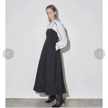 ELENDEEK/BUSTIER DOCKING OP