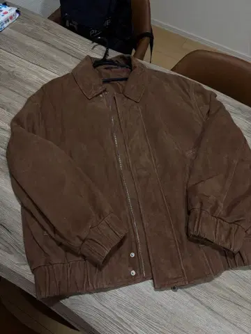 Zara 양 리얼 가죽 브라운 스웨이드풍 점퍼