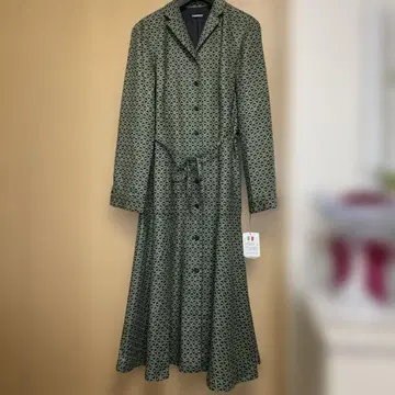 긴팔 플레어 원피스