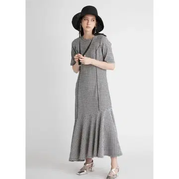 [ FURFUR ] 깅엄 체크 패턴 티셔츠 원피스 반팔