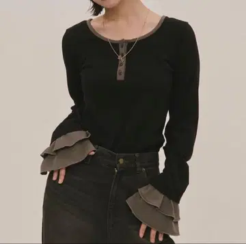 loin nuit 벨 슬리브 리브 상의 블랙