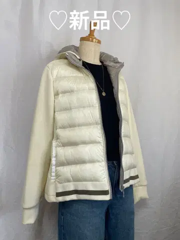새상품 후드 부착 아이보리 다운 자켓