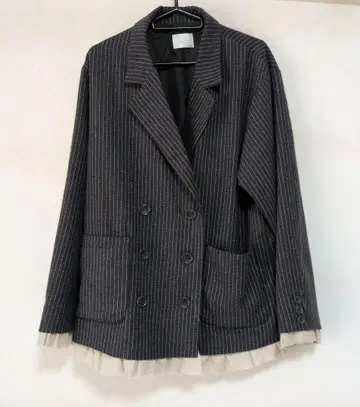 loin nuit 로완뉴이 프릴 레이어드 디자인 자켓